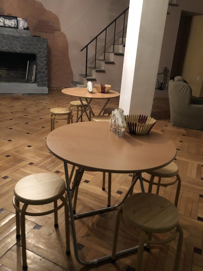 Lucky Family Hotel Тбілісі Екстер'єр фото