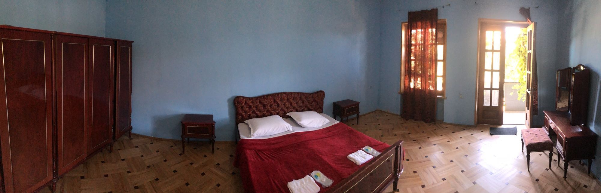 Lucky Family Hotel Тбілісі Екстер'єр фото
